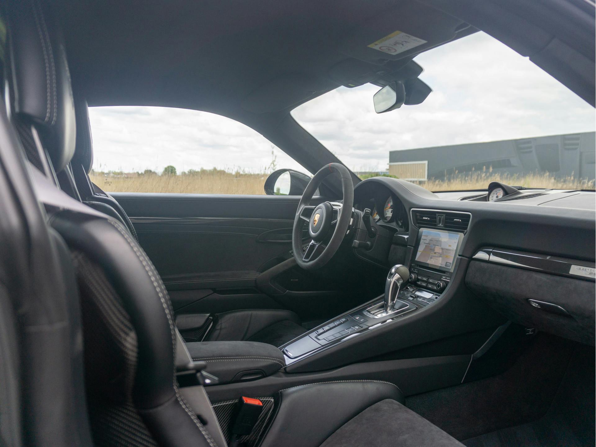 Porsche 911 3.8 GT2 RS | weissach-pakket | kuipstoelen | BOSE